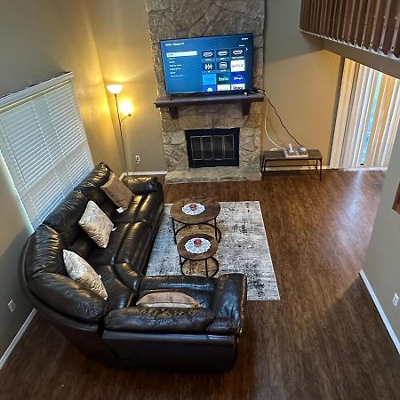 The Cozy Townhouse Wpafb & Wsu Apartment Fairborn Exterior foto