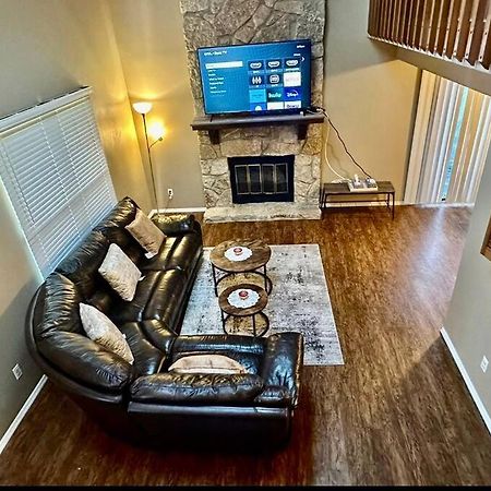 The Cozy Townhouse Wpafb & Wsu Apartment Fairborn Exterior foto
