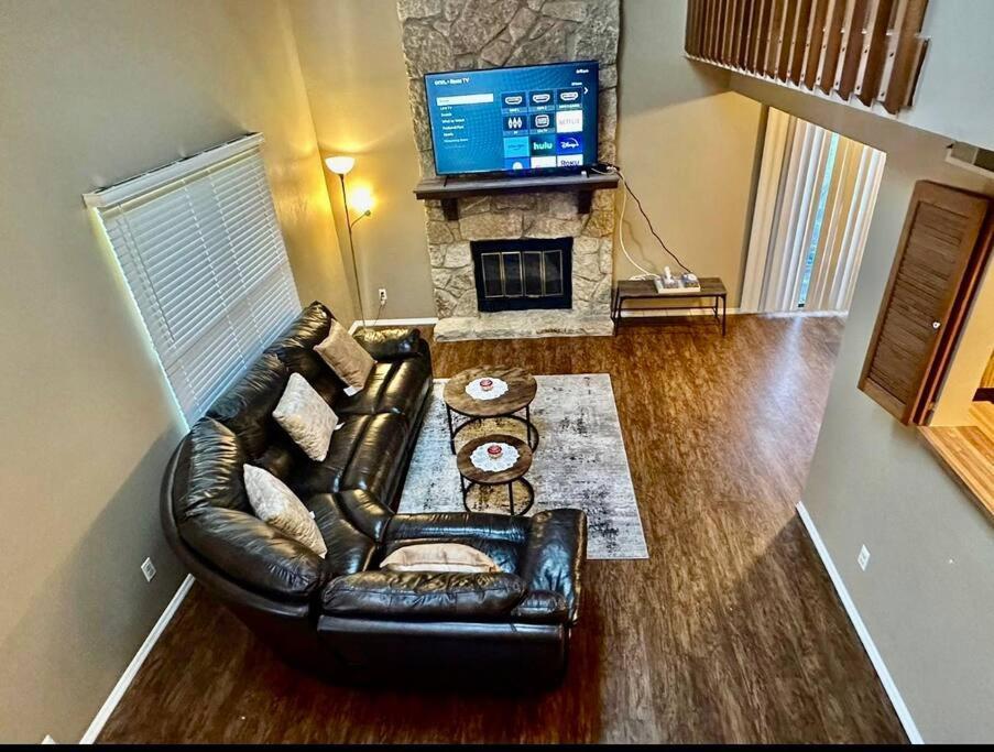 The Cozy Townhouse Wpafb & Wsu Apartment Fairborn Exterior foto