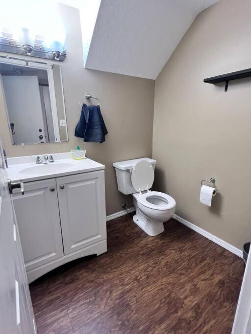The Cozy Townhouse Wpafb & Wsu Apartment Fairborn Exterior foto