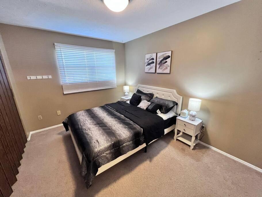 The Cozy Townhouse Wpafb & Wsu Apartment Fairborn Exterior foto